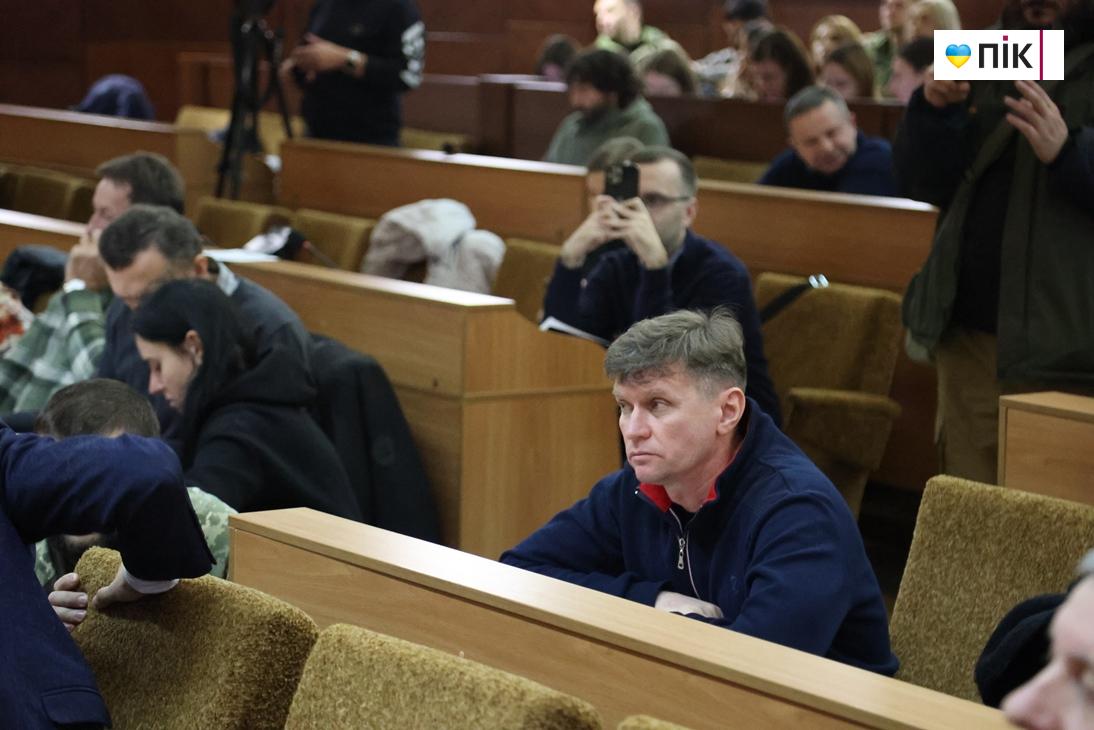 47 сесія Франківської міськради: громада та ветерани завітали на засідання (ФОТО) 19 IMG 8858