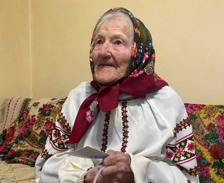 Довгожителька з Долини: Ангелина Козій відзначає своє 106-річчя 7 468431536 592923133113006 5385660673030357402 n