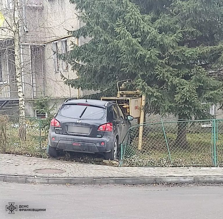 У Коломиї трапилася ДТП (ФОТО) 12 5402387801565161637