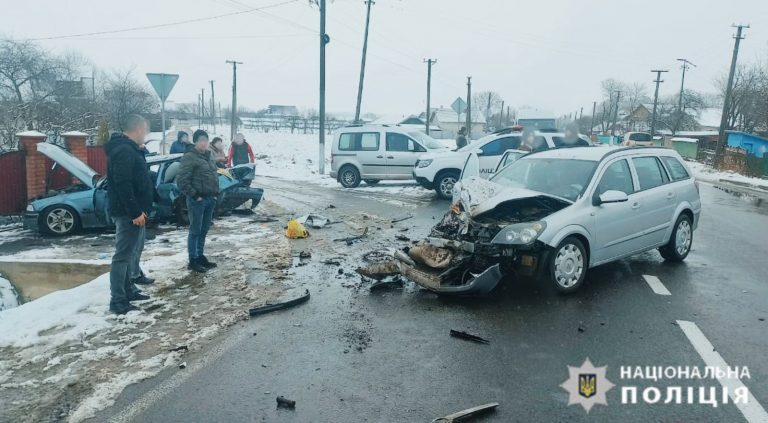 У ДТП на Коломийщині травмувалися п'ятеро людей (ФОТО) 10 67595d0755ef9699358488