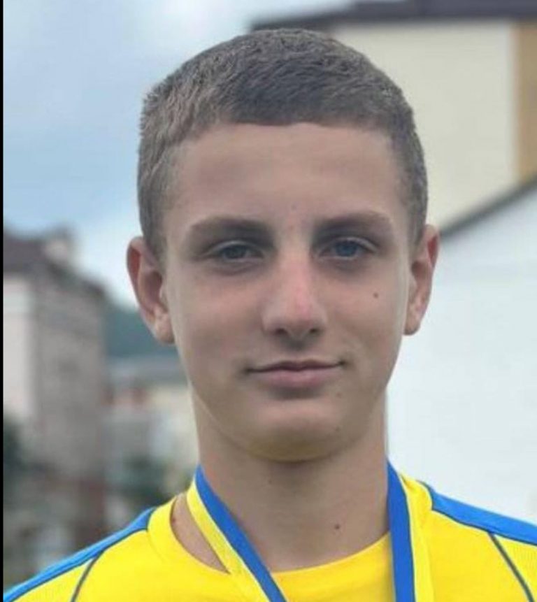 Поліція розшукує неповнолітнього хлопця з Надвірнянського району (ОНОВЛЕНО) 7 676fd870e5dc3708709124 e1735384161235