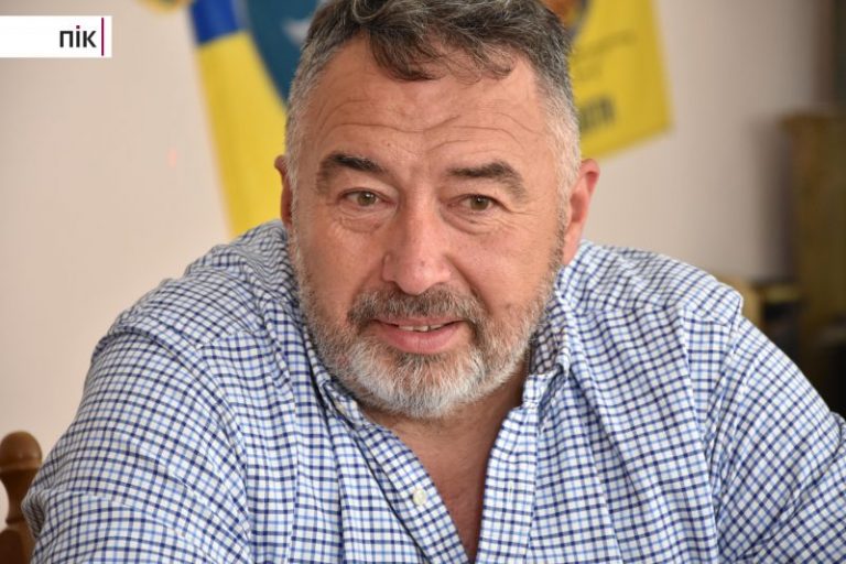 Голова Богородчанської громади повіз Миколая захисникам на фронт (ВІДЕО)