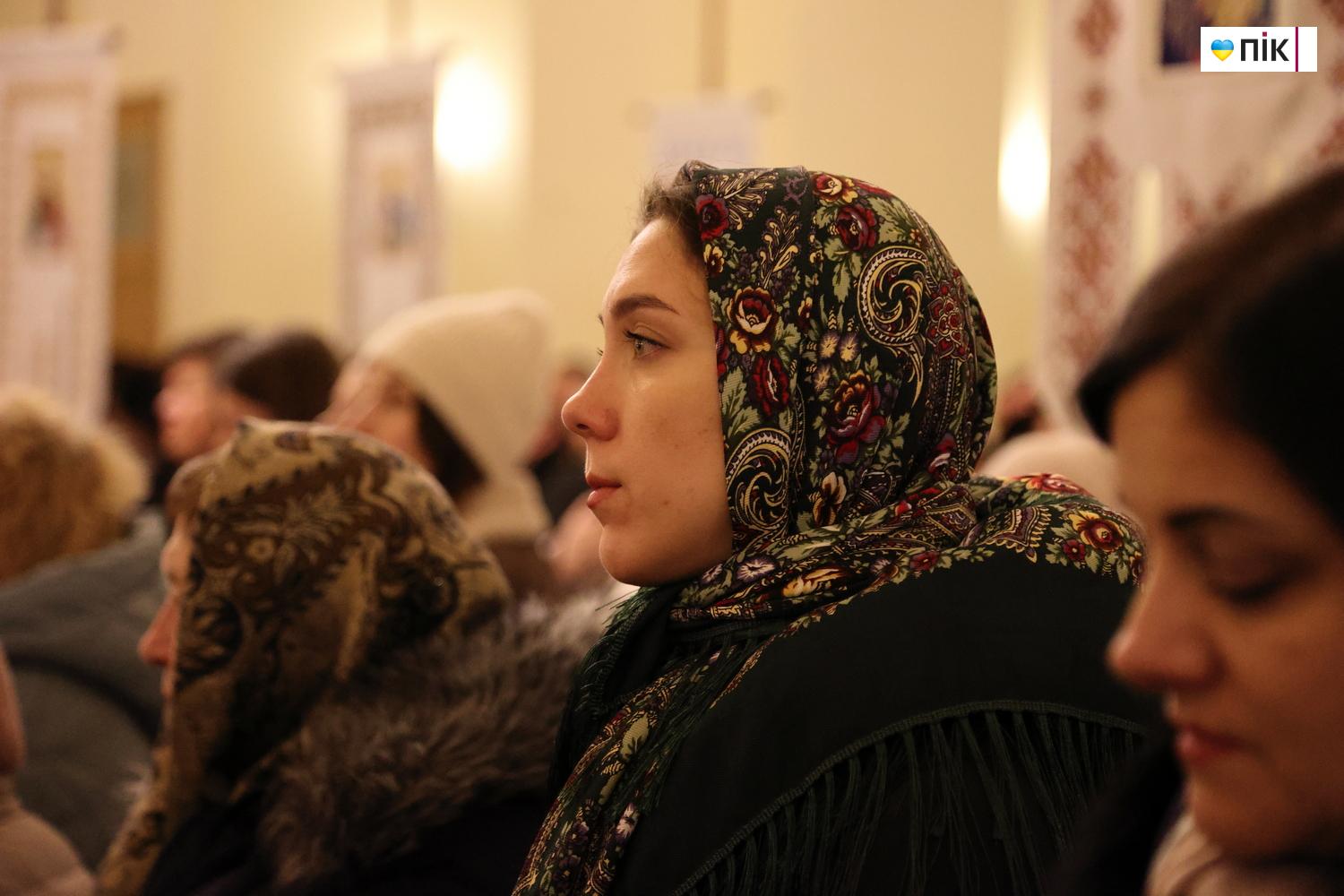 Люди Прикарпаття: навечір'я Різдва Христового у Франківську (ФОТО) 9 IMG 6014 resize