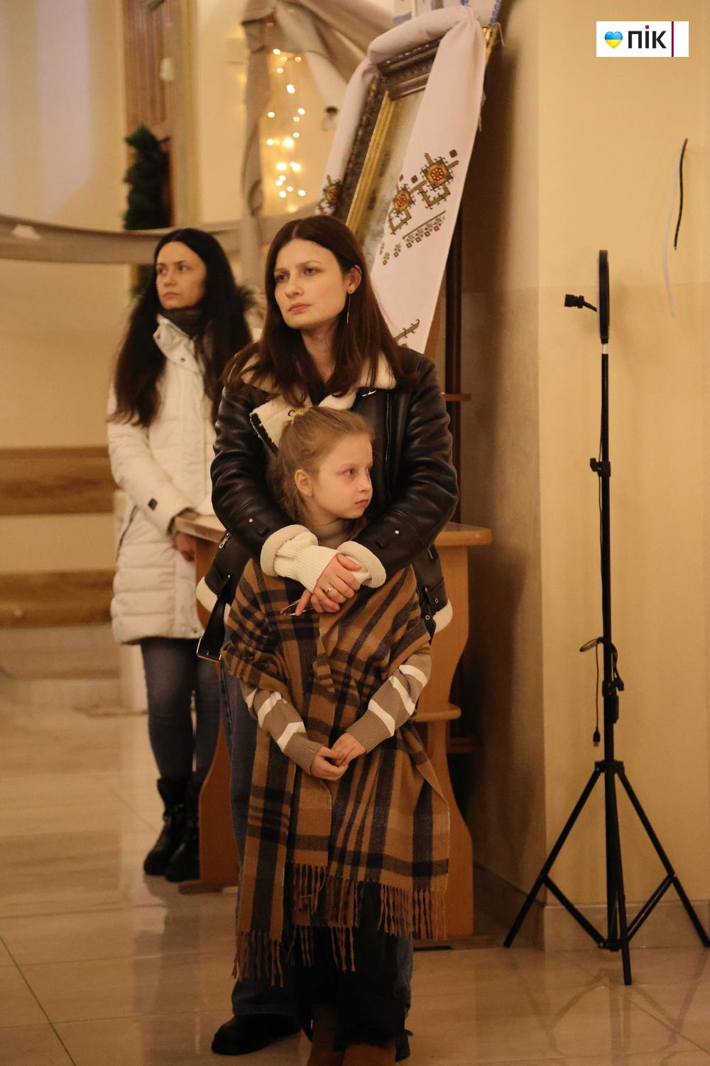 Люди Прикарпаття: навечір'я Різдва Христового у Франківську (ФОТО) 35 IMG 6113 resize