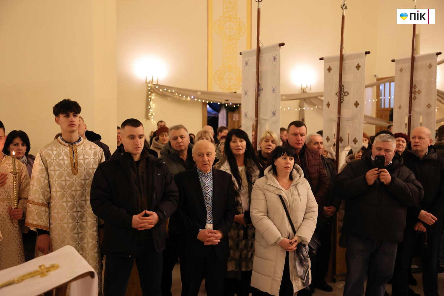 Люди Прикарпаття: навечір'я Різдва Христового у Франківську (ФОТО) 18 IMG 6125 resize