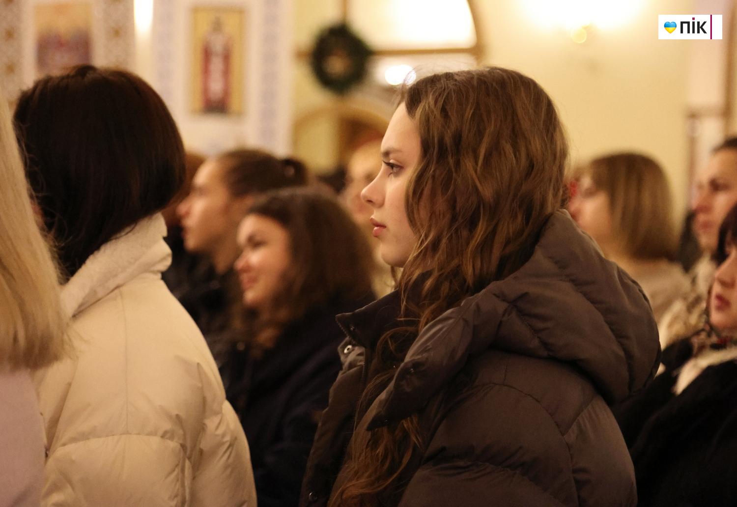 Люди Прикарпаття: навечір'я Різдва Христового у Франківську (ФОТО) 27 IMG 6212 resize