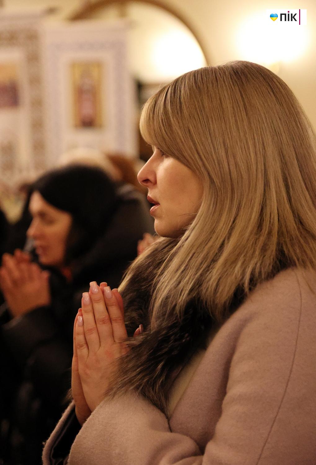 Люди Прикарпаття: навечір'я Різдва Христового у Франківську (ФОТО) 37 IMG 6219 resize