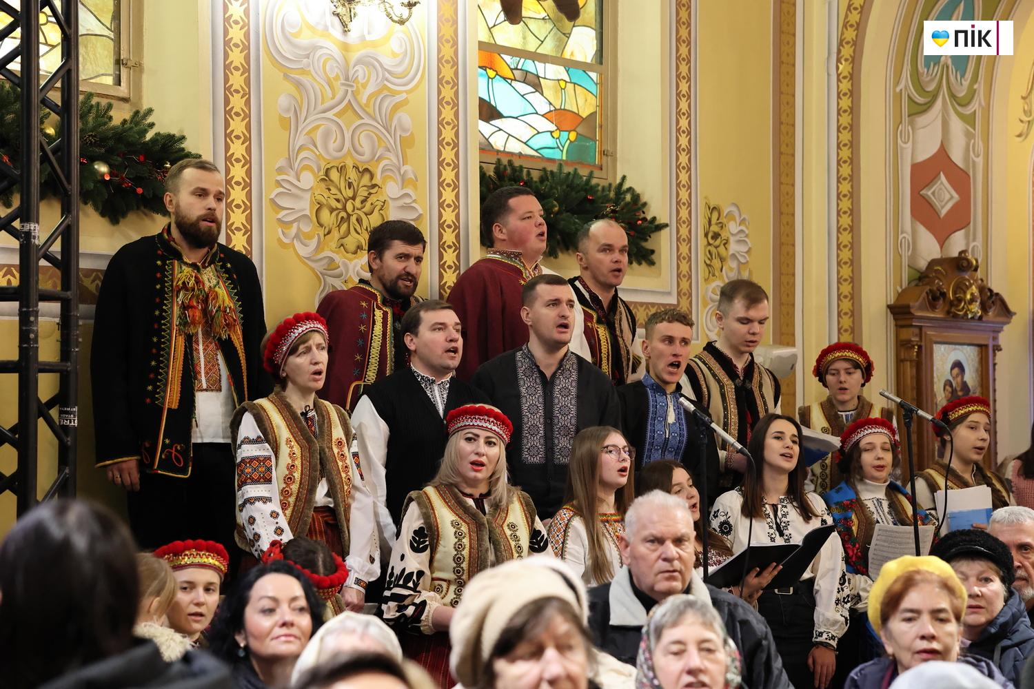 Люди Прикарпаття: на відкритті фестивалю "Коляда на Майзлях" (ФОТО) 8 IMG 6292 resize