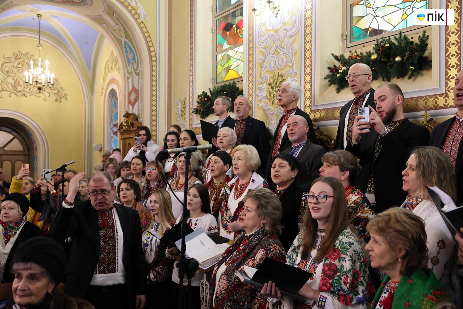Люди Прикарпаття: на відкритті фестивалю "Коляда на Майзлях" (ФОТО) 32 IMG 6723 resize