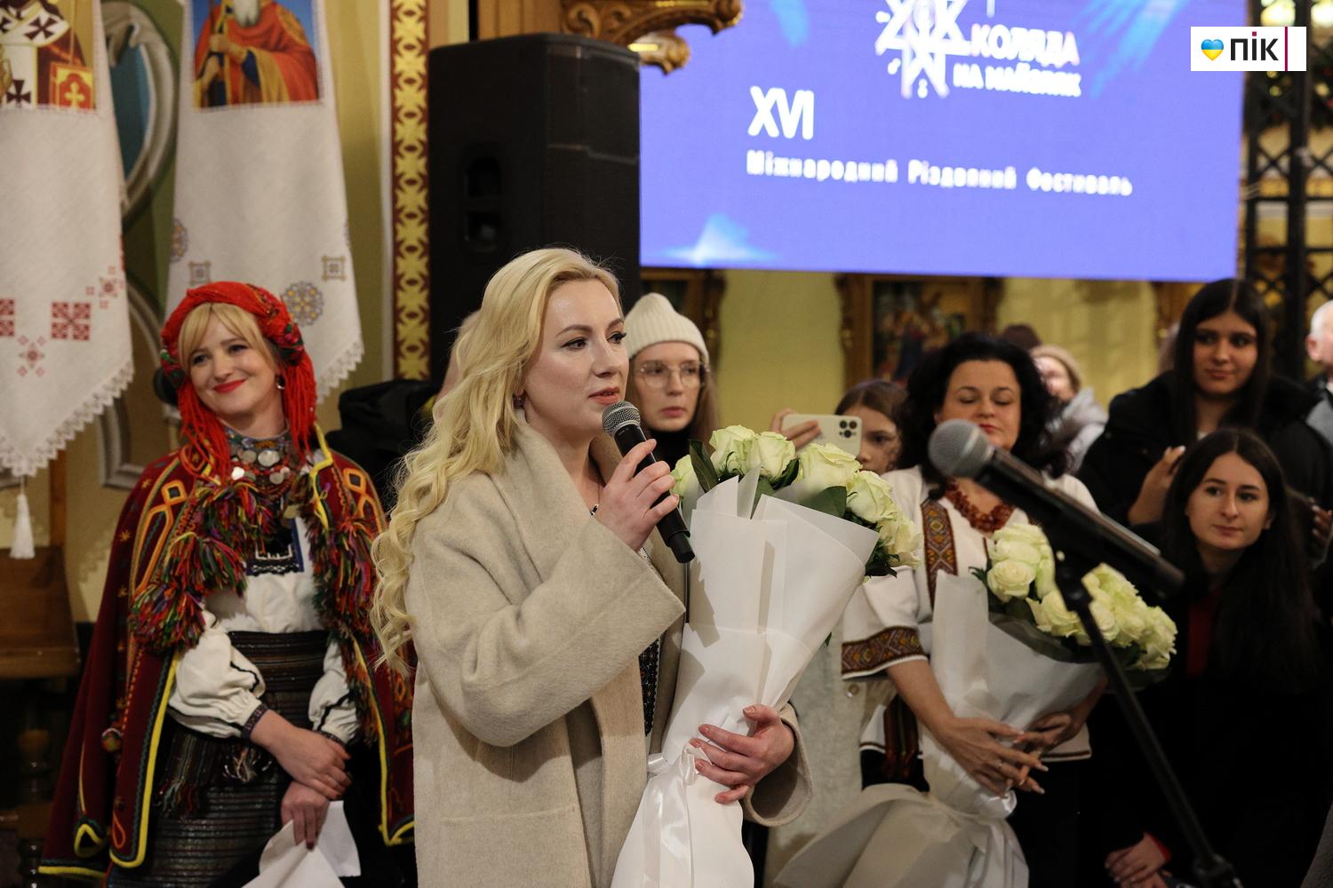 Люди Прикарпаття: на відкритті фестивалю "Коляда на Майзлях" (ФОТО) 36 IMG 6894 resize