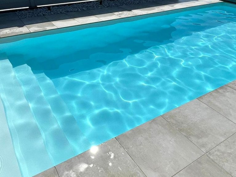 Обслуговування догляд поліпропіленовий басейн замовити Imperial Pools будівництво басейнів проектування