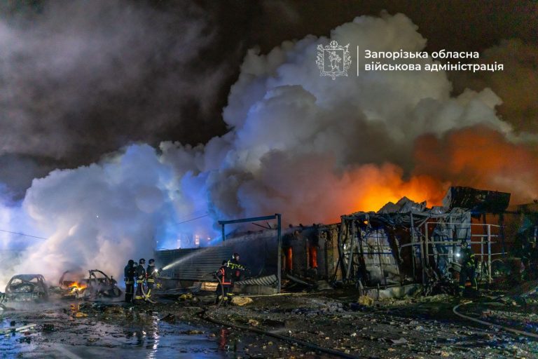У Запоріжжі російська атака забрала життя десяти людей, ще 24 - поранені (ФОТО) 8 photo 2024 12 07 06 53 53