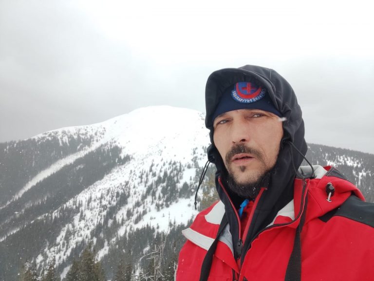 Міжнародний день гір: рятувальник Василь Фіцак про свою стихію, туристів та небезпеку (ФОТО) 7 photo 2024 12 11 20 55 54