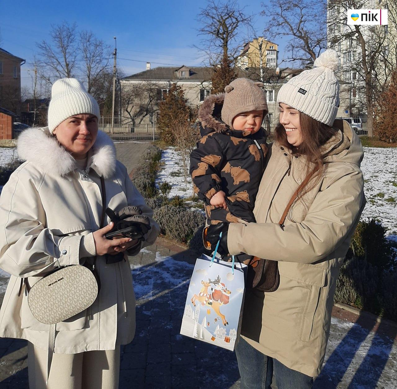 "Люди Прикарпаття": на водосвятті під час Навечір’я Хрещення Господнього (ФОТО) 24 17 1