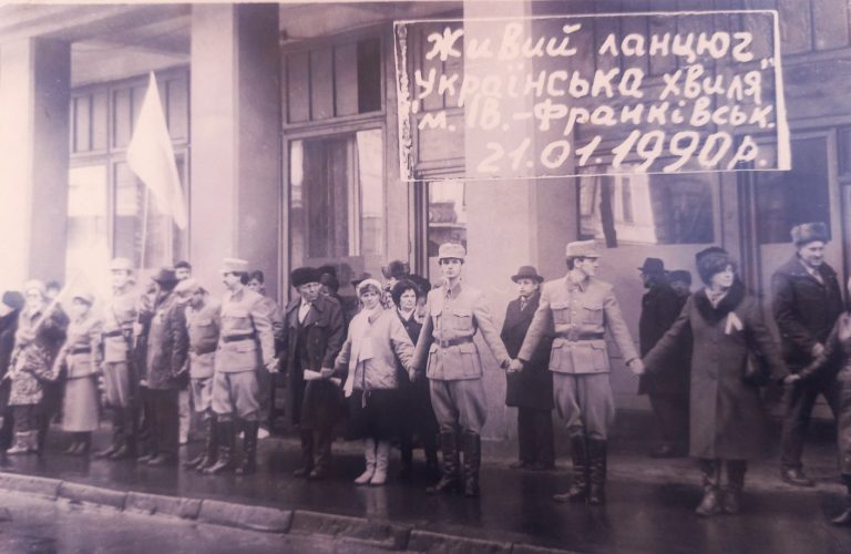 День Соборності: на фасаді колишнього готелю "Дністер" відкриють пам’ятний знак 12 473756788 9205892692821478 2918008485793074291 n