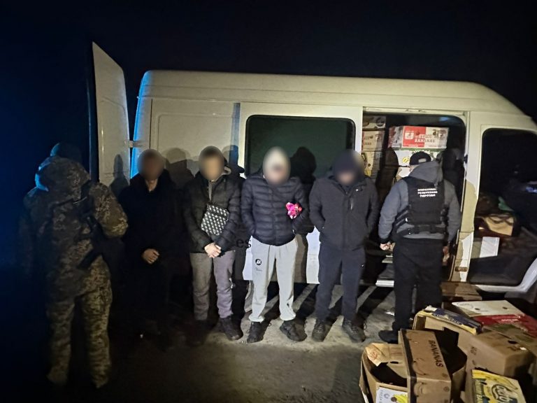 Заховався серед коробок: біля кордону затримали прикарпатця, який хотів потрапити в Молдову (ФОТО) 10 475199335 948448034132293 5498452931423488227 n