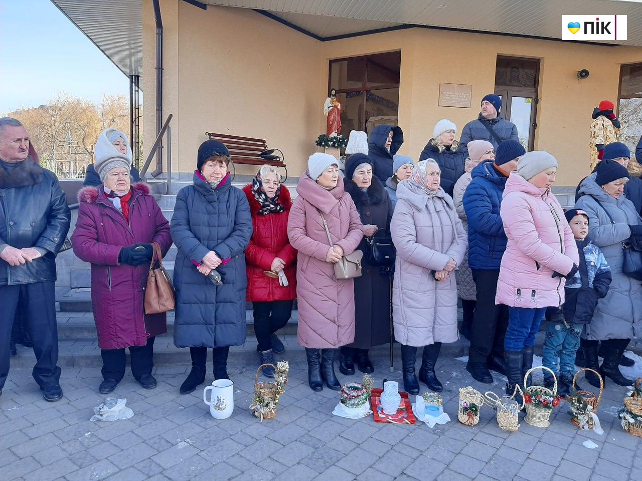 "Люди Прикарпаття": на водосвятті під час Навечір’я Хрещення Господнього (ФОТО) 5 5 1