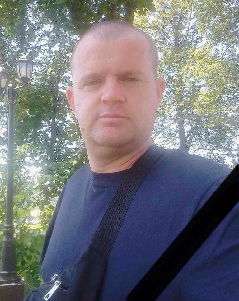 На фронті загинув боєць з Івано-Франківщини Михайло Сокур (ФОТО) 9 9af4c5c6fc7df37b1e2dc476d895c318