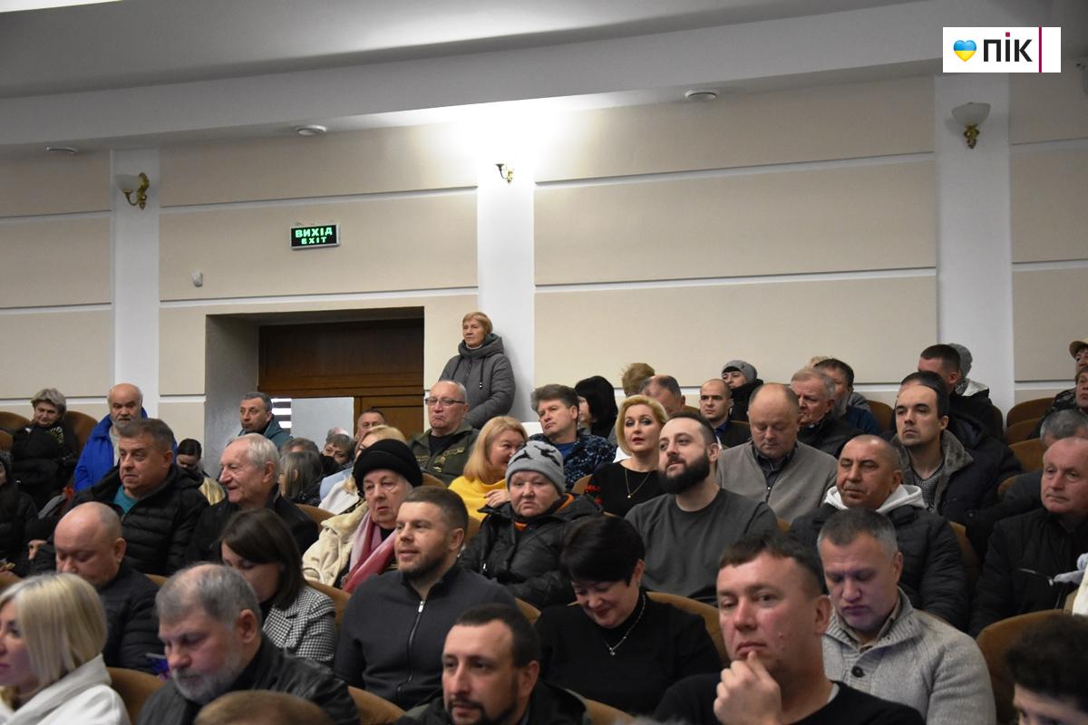 Сесія Калуської міськради: що важливого розглянули депутати, окрім тарифів на воду (ФОТО) 16 DSC 0113