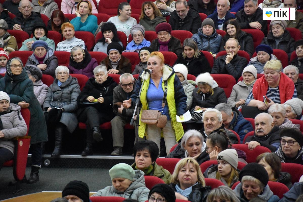У Калуші звершилися громадські слухання щодо підвищення тарифів: що вирішили? (ФОТО) 4 DSC 0377