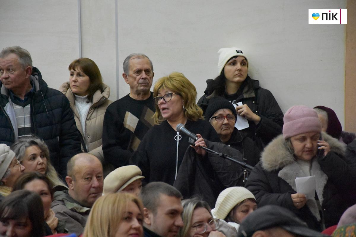 У Калуші звершилися громадські слухання щодо підвищення тарифів: що вирішили? (ФОТО) 23 DSC 0450