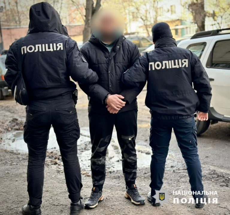 В Одесі командир військової частини вимагав 30% з бойових виплат підлеглих