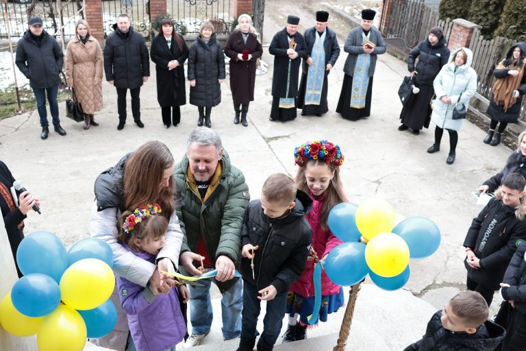 У Тисмениці відкрили дитячий будинок сімейного типу (ФОТО)