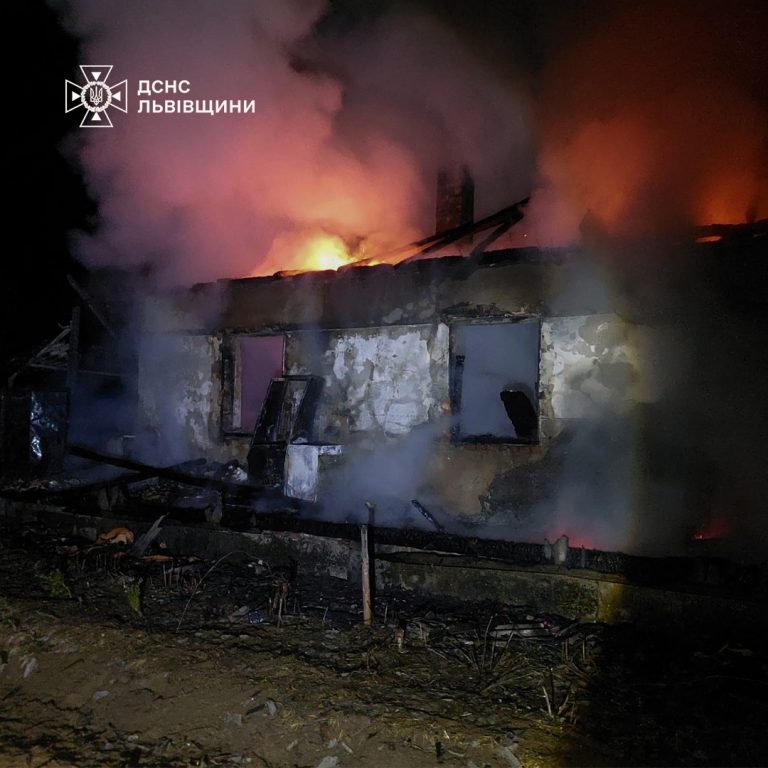 На Львівщині під час пожежі у власному будинку загинула сім'я (ФОТО) 9 476168128 945408664351335 8244650741393377527 n