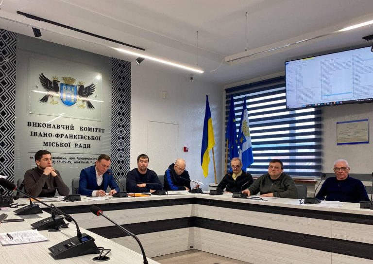 У Франківську на кількох вулицях встановлять додаткові камери фіксації порушення ПДР