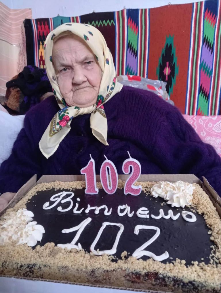 Жителька Прикарпаття відсвяткувала 102-й день народження (ФОТО) 6 480423872 1686466135273222 7337619707035402338 n