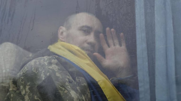 З російського полону повернули 150 українських захисників (ФОТО) 11 IMG 20250205 155757 470