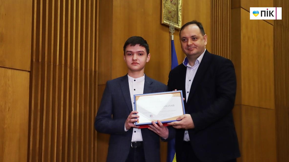 40 кращих учнів Франківської громади отимали степендії (ФОТО) 21 IMG 6421