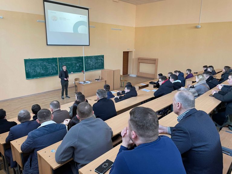 Укртрансгаз провів для студентів ІФНТУНГ День кар'єри (ФОТО) 9 IMG 7956 5 11zon
