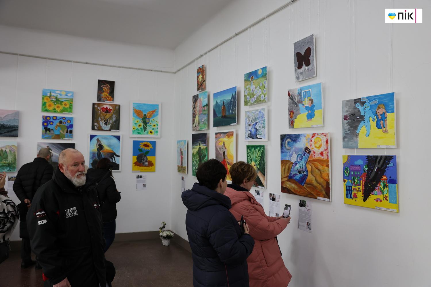 У Франківську відкрили всеукраїнський арт-проєкт "ЖИВА. Справжні історії кохання" (ФОТО) 24 IMG 8371 resize