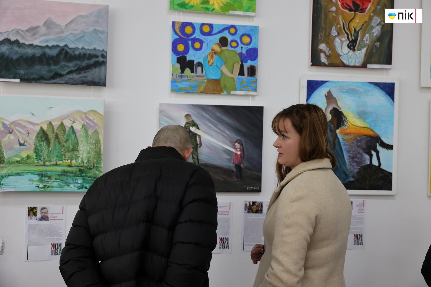 У Франківську відкрили всеукраїнський арт-проєкт "ЖИВА. Справжні історії кохання" (ФОТО) 23 IMG 8374 resize