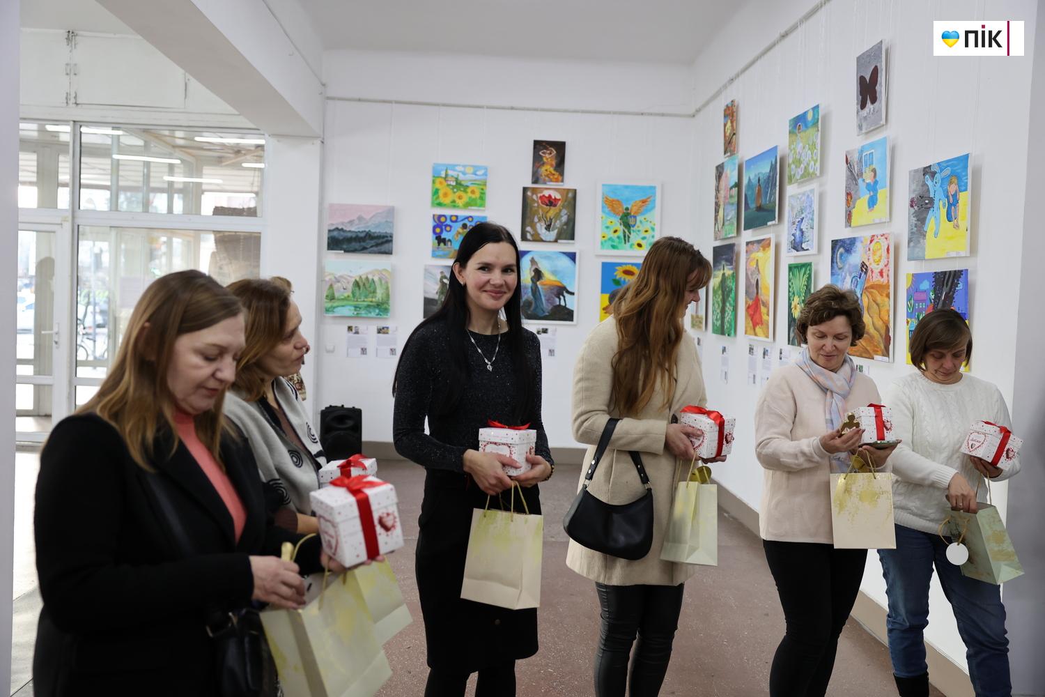 У Франківську відкрили всеукраїнський арт-проєкт "ЖИВА. Справжні історії кохання" (ФОТО) 9 IMG 8456 resize