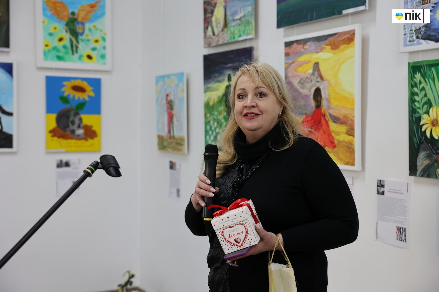 У Франківську відкрили всеукраїнський арт-проєкт "ЖИВА. Справжні історії кохання" (ФОТО) 3 IMG 8509 resize