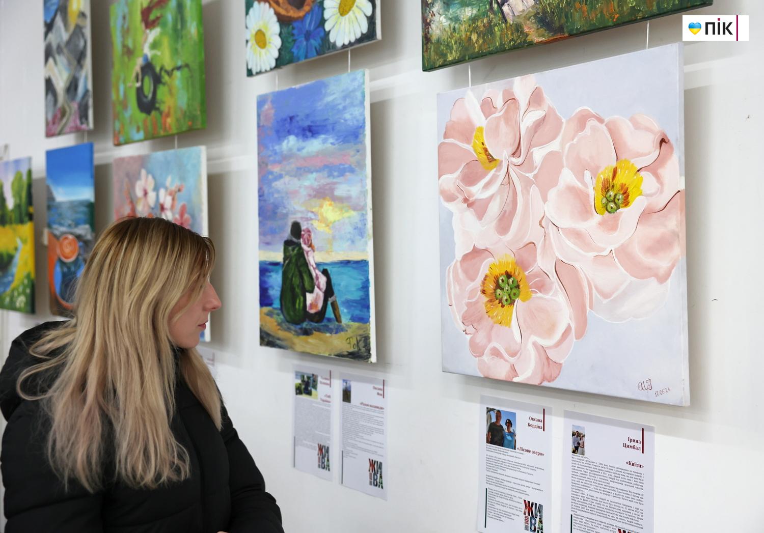 У Франківську відкрили всеукраїнський арт-проєкт "ЖИВА. Справжні історії кохання" (ФОТО) 2 IMG 8512 resize