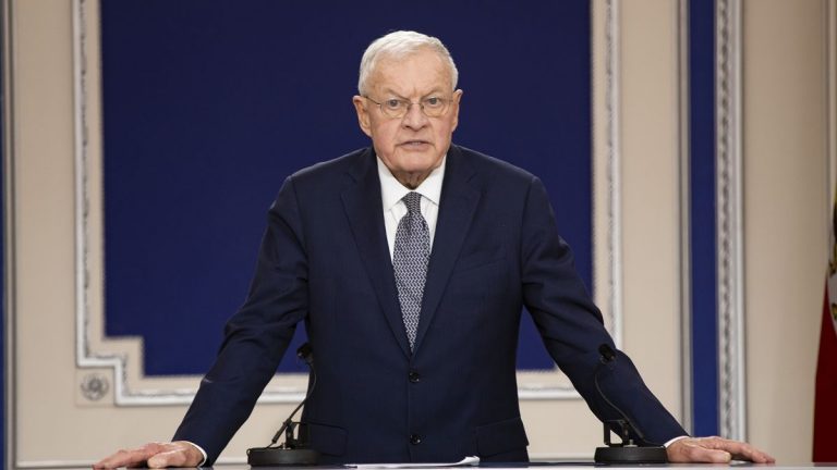 "Це шанс провести хороші потенційні переговори", - в Україну прибув спецпосланець США Кіт Келлог (ФОТО) 11 kellog keith kelloggkit kellog keith kellogg gettyimages 2193307307 1 8b67e59efac73b3cb53ab005e462c78c 1200x675
