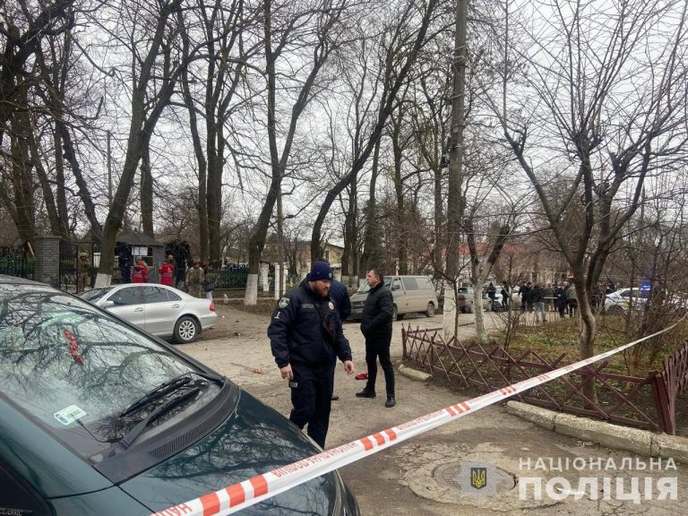 Підрив біля ТЦК у Кам'янці-Подільському: загинув чоловік, який приніс "передачу" з вибухівкою 3 photo 2025 02 05 14 08 36
