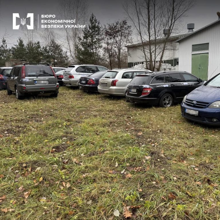 На Львівщині повідомили про підозру чоловіку, який ввозив автомобілі як гуманітарну допомогу (ФОТО) 8 480970361 573367762388784 4731541634952300618 n