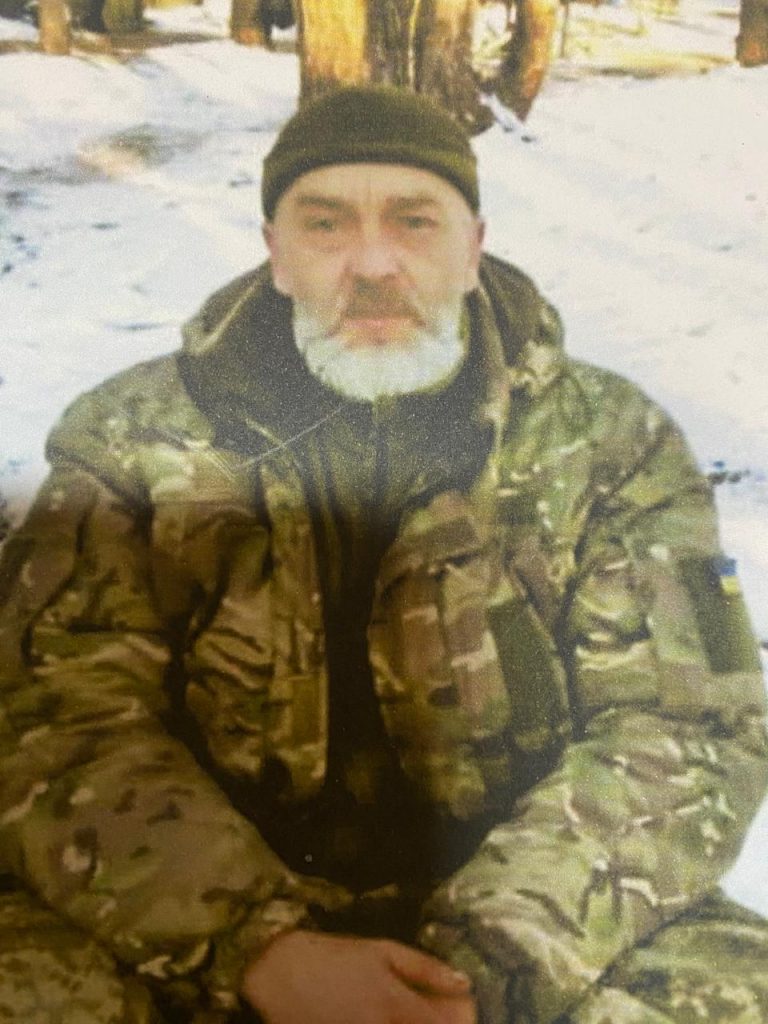 "На щиті" повертається додому військовий з Косівщини Василь Дідківський (ФОТО) 2 482068281 1057414183096518 1290025090399043143 n