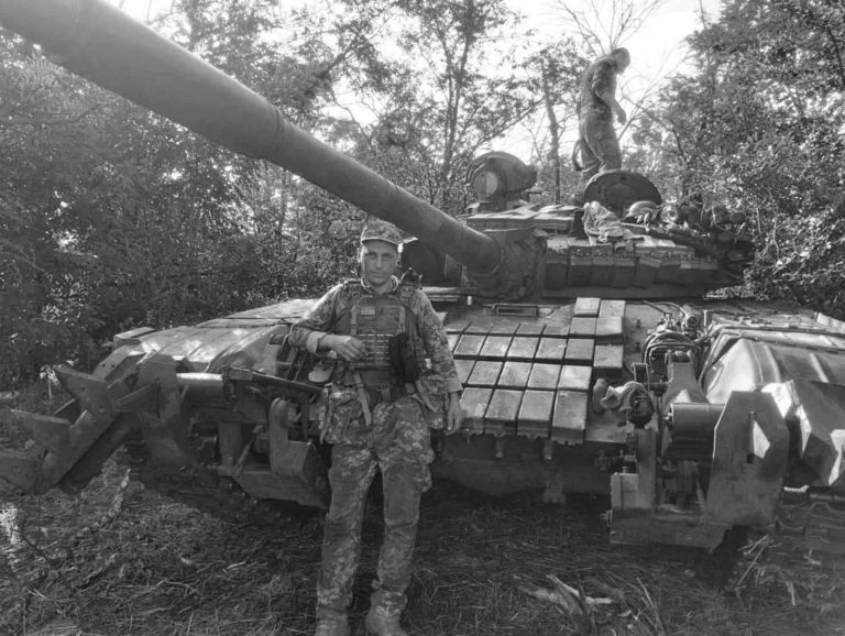 Сьогодні на Франківщині проведуть в останню путь загиблого воїна 4 484958987 9279501672160977 3808724643267400356 n 1