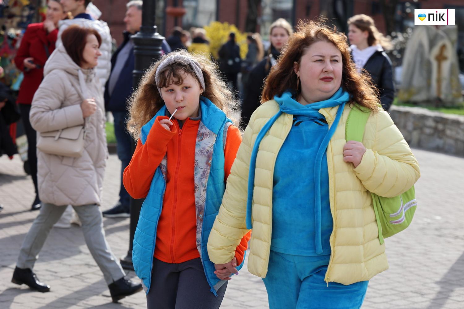 "Ми - Обʼєднані любовʼю": у Франківську відбувся благодійний концерт (ФОТО) 23 IMG 0900 resize