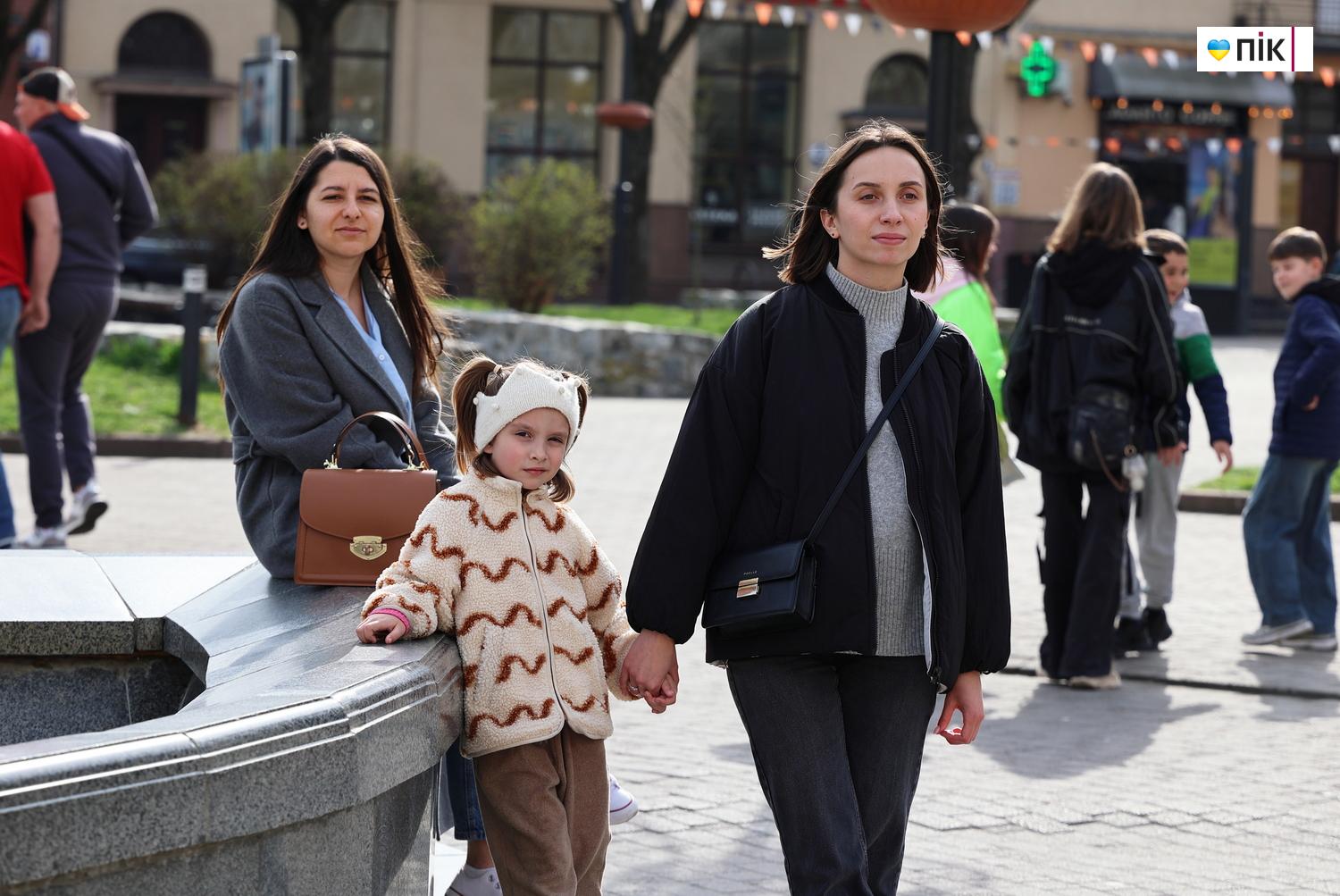 "Ми - Обʼєднані любовʼю": у Франківську відбувся благодійний концерт (ФОТО) 26 IMG 0978 resize