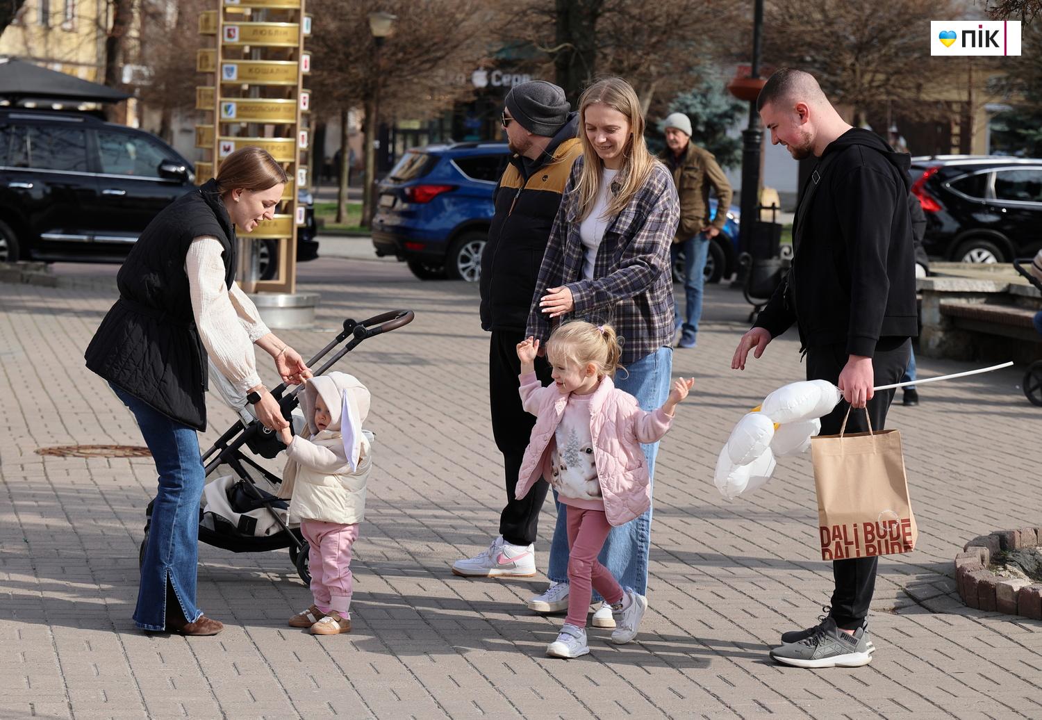 "Ми - Обʼєднані любовʼю": у Франківську відбувся благодійний концерт (ФОТО) 28 IMG 1083 resize