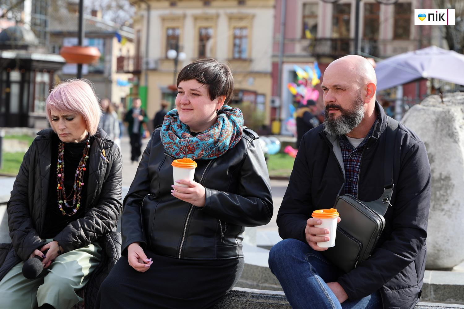 "Ми - Обʼєднані любовʼю": у Франківську відбувся благодійний концерт (ФОТО) 30 IMG 1210 resize 1