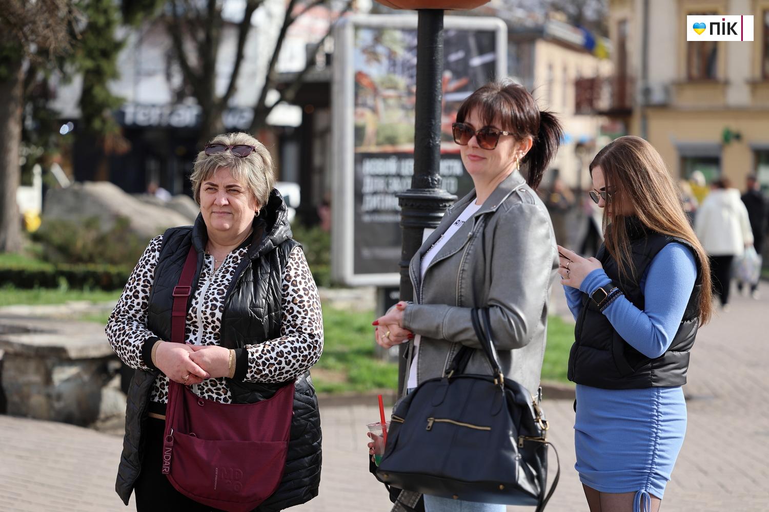 "Ми - Обʼєднані любовʼю": у Франківську відбувся благодійний концерт (ФОТО) 36 IMG 1372 resize