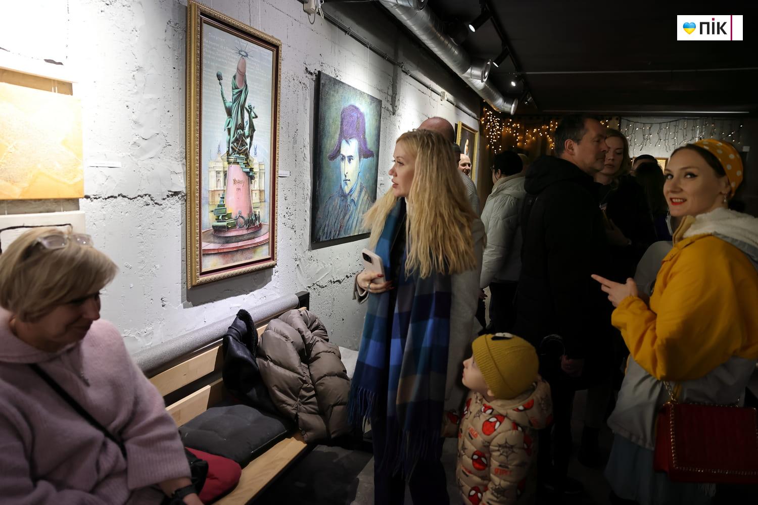 Люди Прикарпаття: на "Виставці досягнень сучасного мистецтва" (ФОТО) 10 IMG 1387 resize