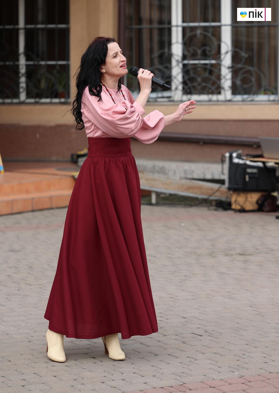 "Ми - Обʼєднані любовʼю": у Франківську відбувся благодійний концерт (ФОТО) 3 IMG 1742 resize